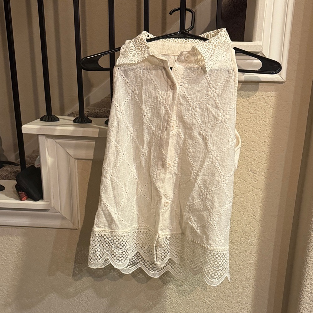 SHEIN White Lace Tank Top